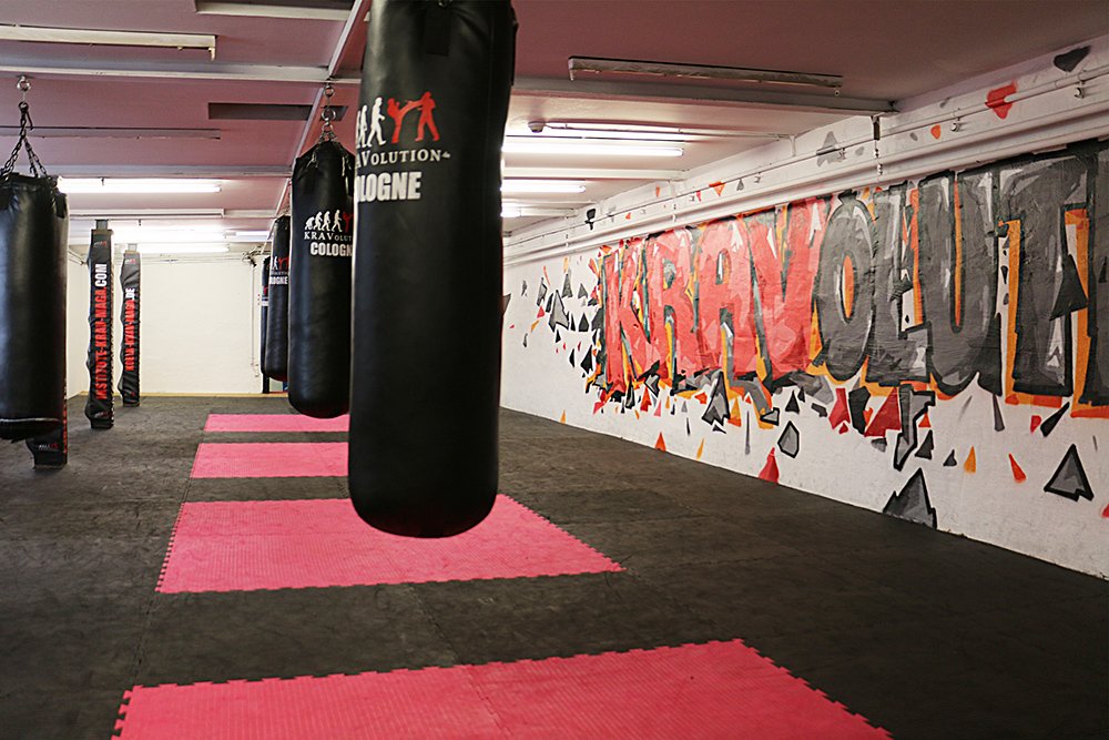 Krav Maga Köln Ehrenfeld Training Boxsack Krav Maga Köln Ehrenfeld Training Boxsack